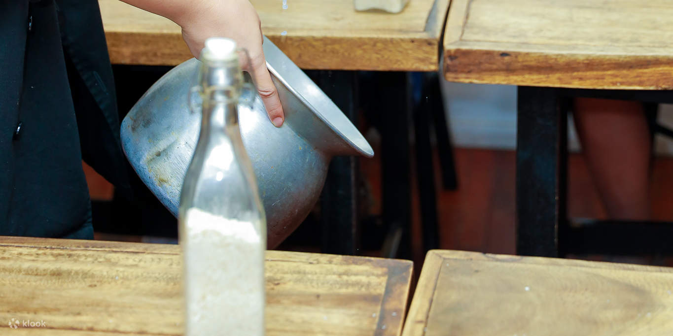 House of Taste | Lớp học nấu ăn Thái thực hành & Tour Chợ